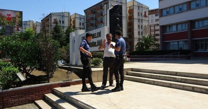 Rize'de ÇAYKUR önünde protesto – Son Dakika Ekonomi Haberleri