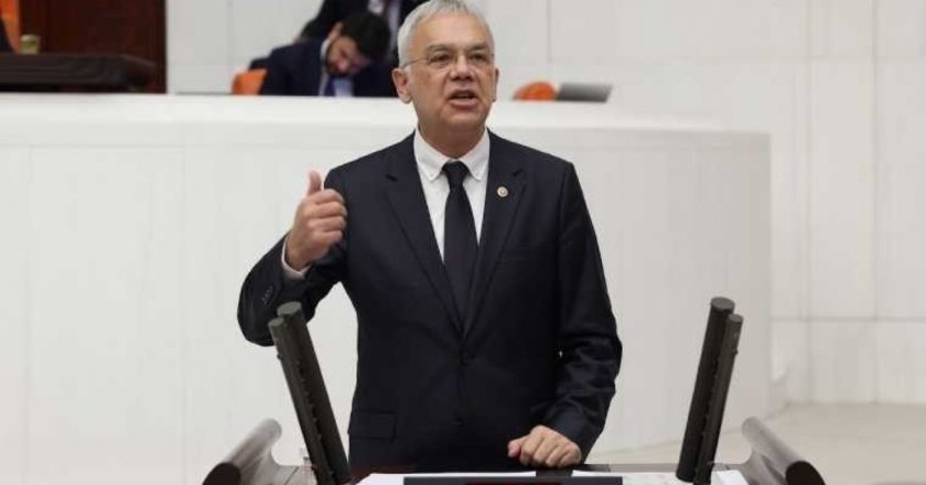 Acil hastanenin tavanı çöktü… CHP'li Bakan Memişoğlu'na kürek: “Hastanenin ruhsatı var mı?” – Son dakika siyasi haberler
