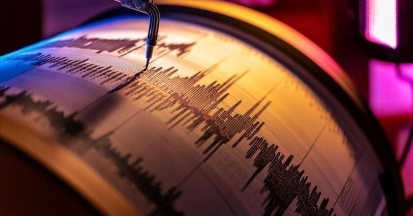 5.4 İran’da Büyüklük Hizmeti – Son dakika haberleri