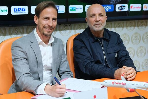 Joao Pereira’nın dönemi Alarysport’ta başladı