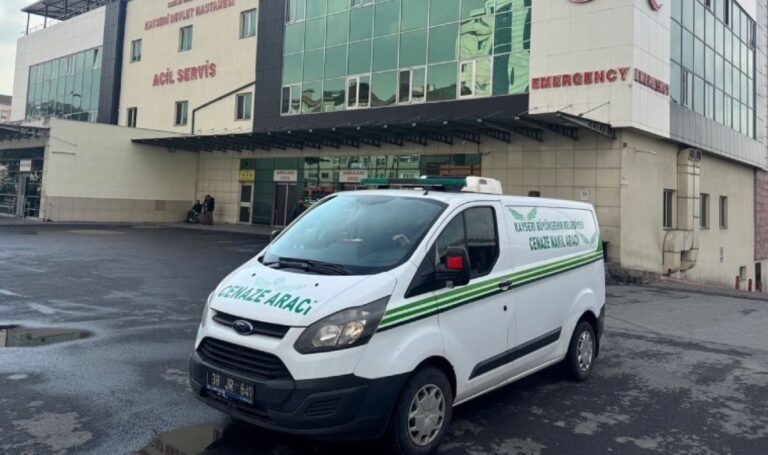 Kayseri’de karbon monoksit gazı ile zehirlenen ailede 3 kişi öldü – Türkiye haberlerini kırıyor