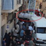 Barış 310 kiloydu… Cenazesi evinden böyle çıkarılabildi!