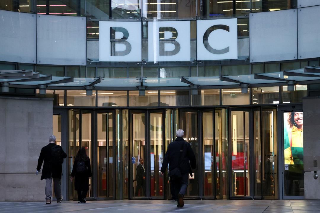 Medya dünyasını sarsan olay! Donald Trump'ın krizi BBC yöneticilerinin istifasına yol açtı