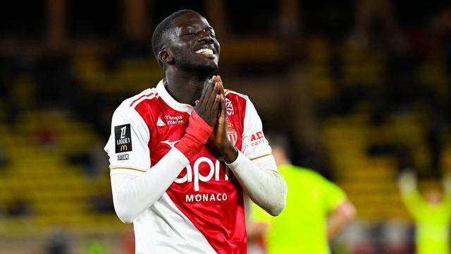 Beşiktaş’ın yeni sol beki İstanbul’a geliyor! Kassoum Ouattara transferinin maliyeti belli oldu